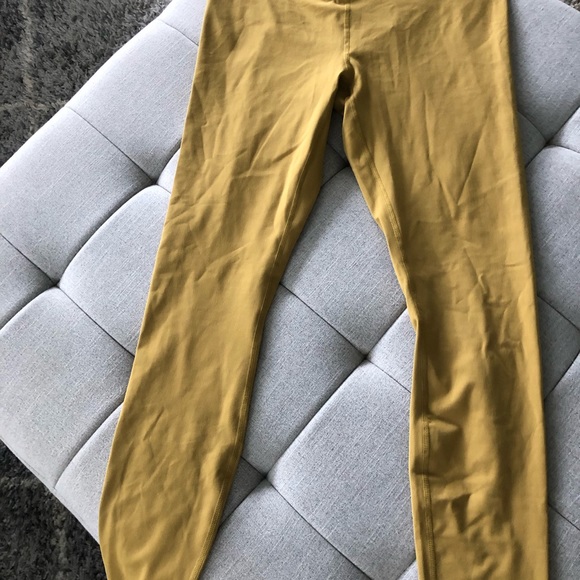 Fabletics new w tags size large mustard yellow - Picture 2 of 2